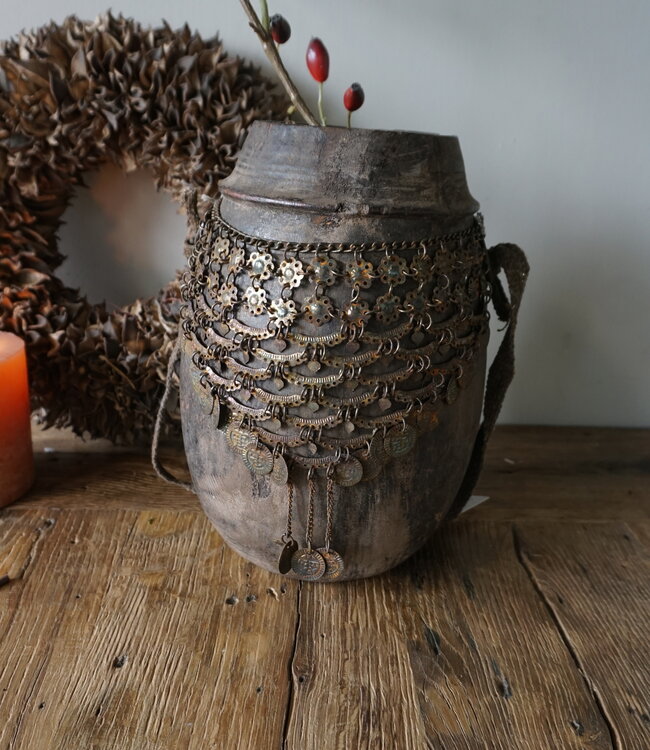 Rene Houtman Nepalese Houten Pot | Incl. Ketting | H27 x D20 cm