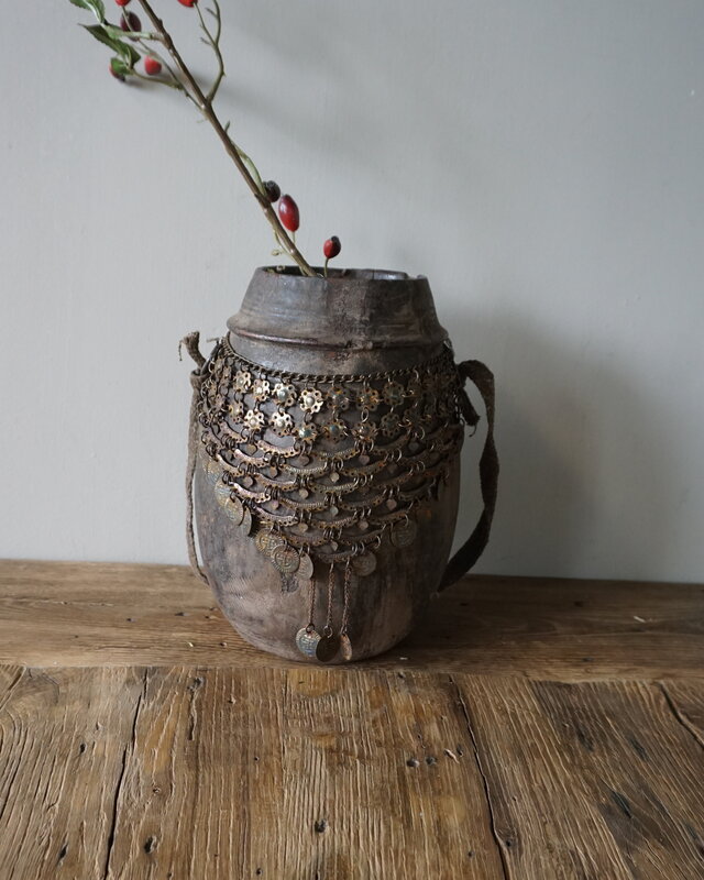 Rene Houtman Nepalese Houten Pot | Incl. Ketting | H27 x D20 cm