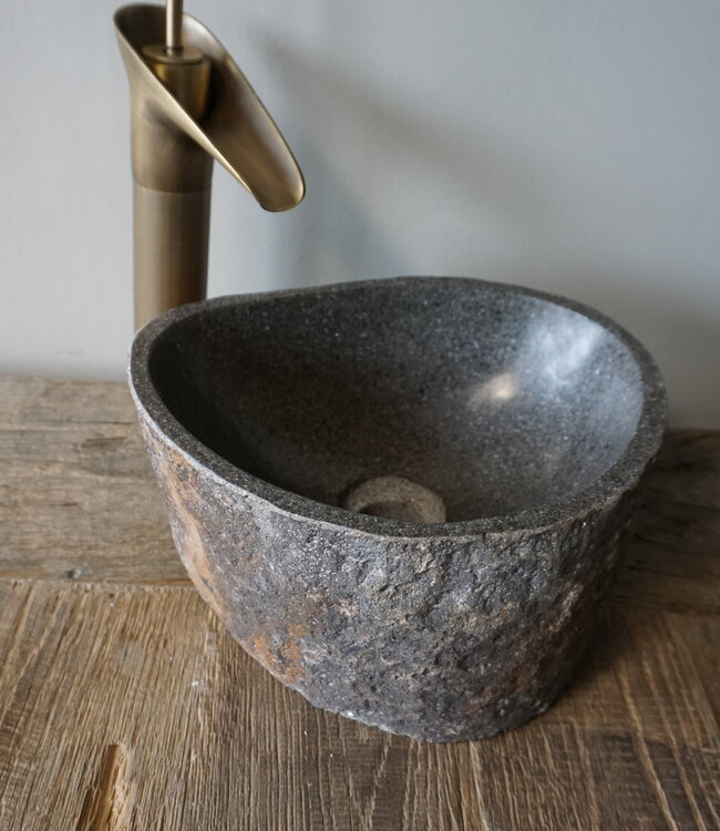 Rene Houtman Kleine Stenen Waskom + Spoelgat | H13,5 x B30 x D25 cm