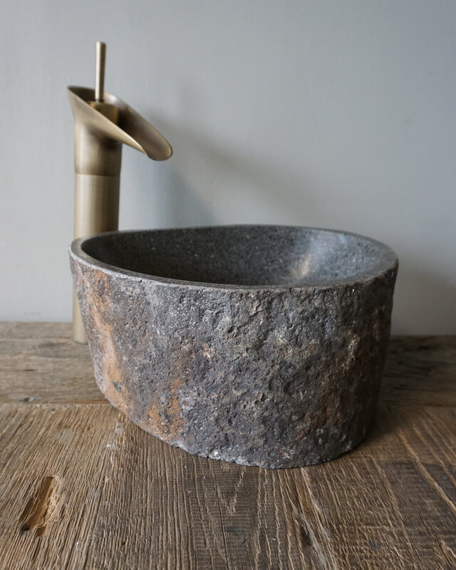 Rene Houtman Kleine Stenen Waskom + Spoelgat | H13,5 x B30 x D25 cm