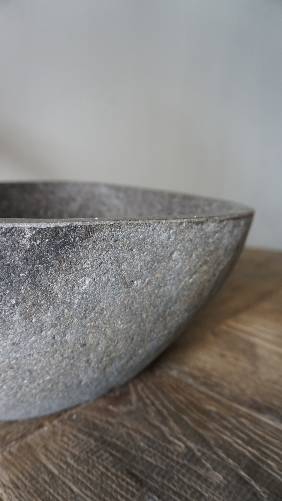 Rene Houtman Kleine Stenen Waskom + Spoelgat | H14 x B24 x D26 cm