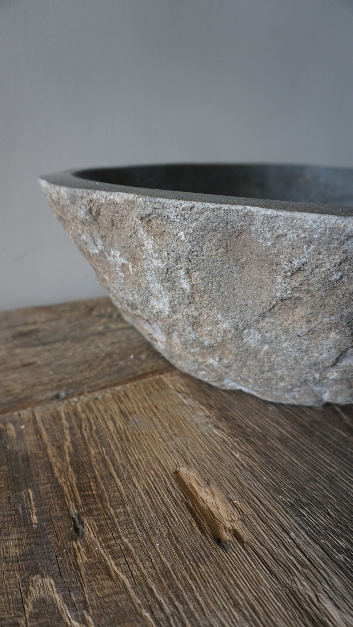 Rene Houtman Grote Stenen Waskom + Spoelgat | H15 x B41 x D38 cm