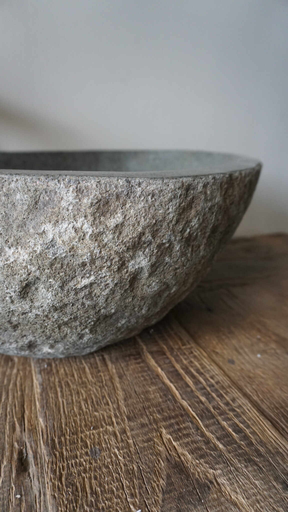 Rene Houtman Grote Stenen Waskom + Spoelgat | H16 x B43 x D31 cm