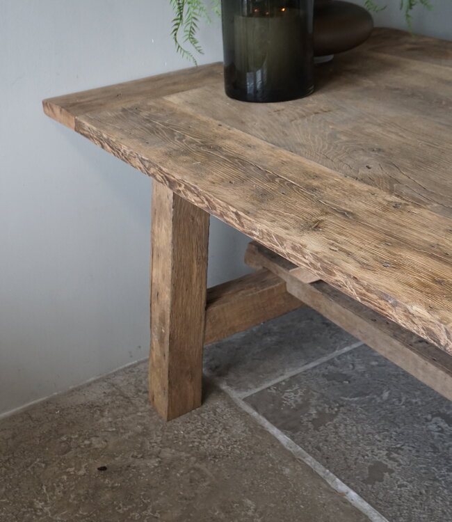 Rene Houtman Oud Eikenhouten Tafel | L250 x B100 x H78,5 cm