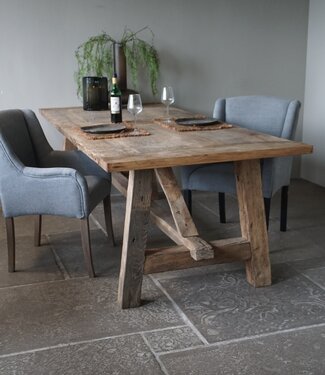 Rene Houtman Oud Eikenhouten Tafel | L250 x B100 x H78,5 cm