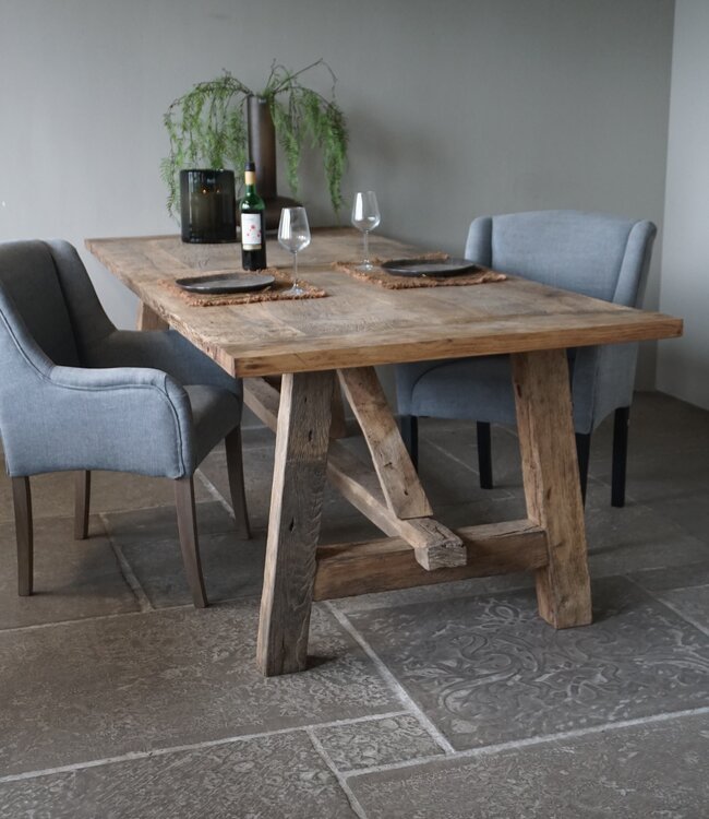 Rene Houtman Oud Eikenhouten Tafel | L250 x B100 x H78,5 cm