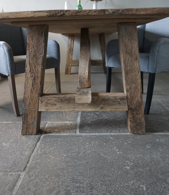 Rene Houtman Oud Eikenhouten Tafel | L300 x B101 x D78 cm