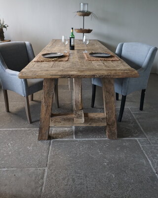 Rene Houtman Oud Eikenhouten Tafel | L300 x B101 x D78 cm