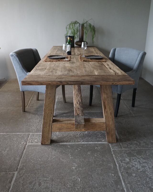 Rene Houtman Oud Eikenhouten Tafel | L300 x B99 x D79,5 cm