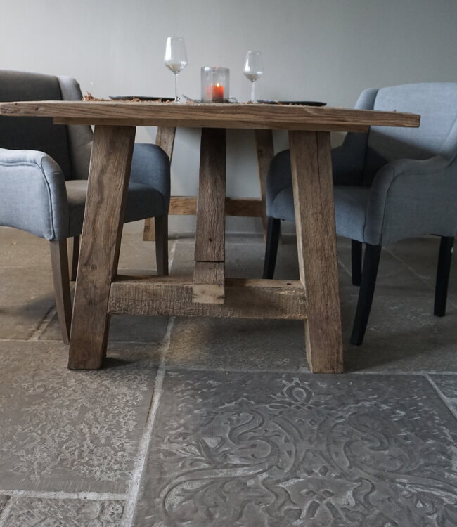 Rene Houtman Oud Eikenhouten Tafel | L220 x B100 x D78 cm