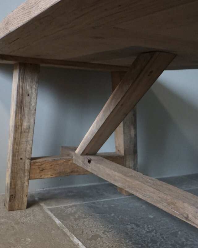 Rene Houtman Oud Eikenhouten Tafel | L220 x B100 x D78 cm