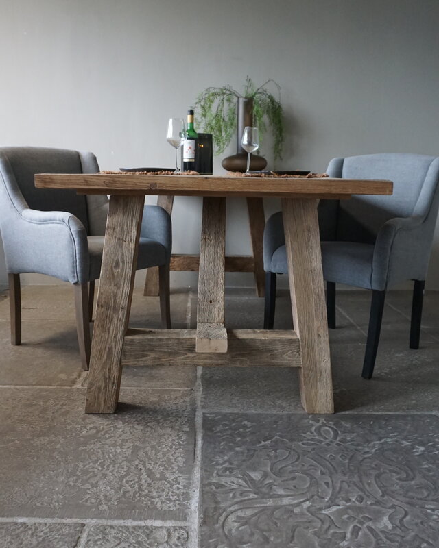 Rene Houtman Oud Eikenhouten Tafel | L220 x B99 x D79 cm