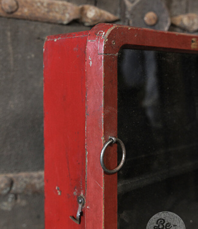 Be-Uniq Oud Hangvitrine Kastje | India | H33xB37xD10 cm