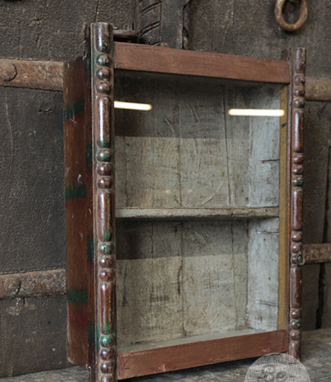 Be-Uniq Oud Hangvitrine Kastje | India | H40xB30xD10 cm