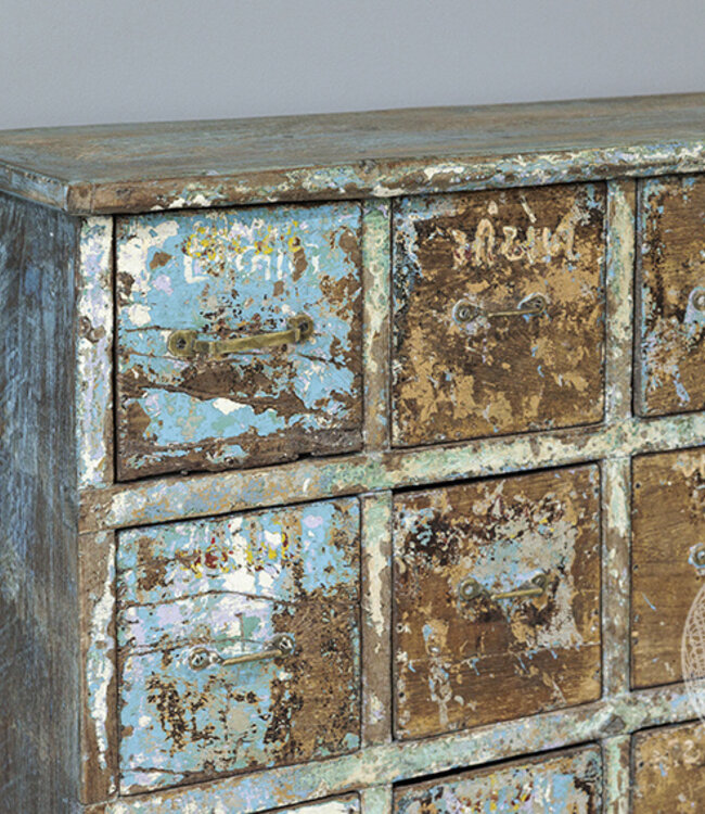 Be-Uniq Oude Ladekast | India | H68 x B156 x D23 cm