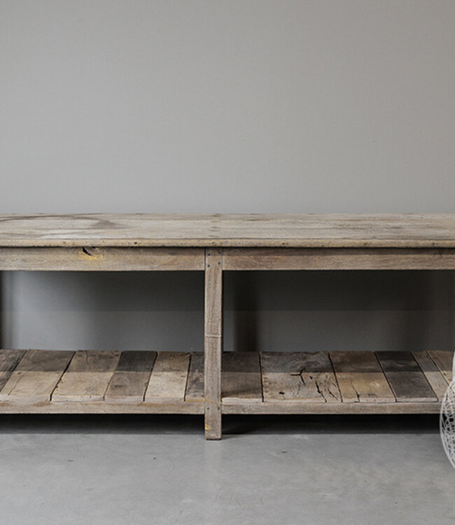 Be-Uniq Oude Sidetable | Rustiek Verweerd | H60xB185xD36 cm