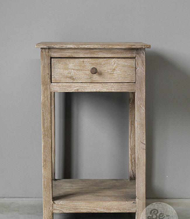 Be-Uniq Unieke Bijzettafel | Rustiek Verweerd | H76xB46xD38 cm