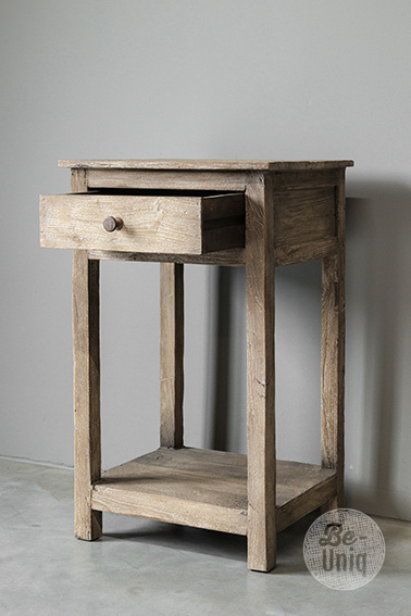 Be-Uniq Unieke Bijzettafel | Rustiek Verweerd | H76xB46xD38 cm