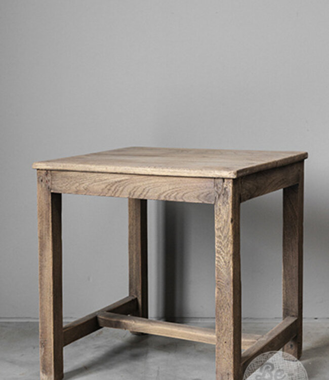 Be-Uniq Oude Bijzettafel | Rustiek Verweerd | H46xB44xD39 cm
