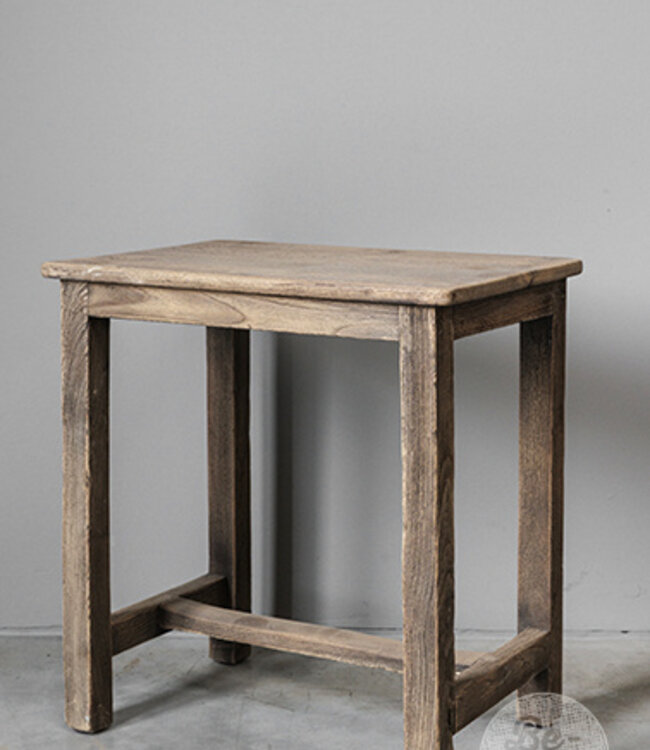 Be-Uniq Oude Bijzettafel | Rustiek Verweerd | H46xB42xD30 cm