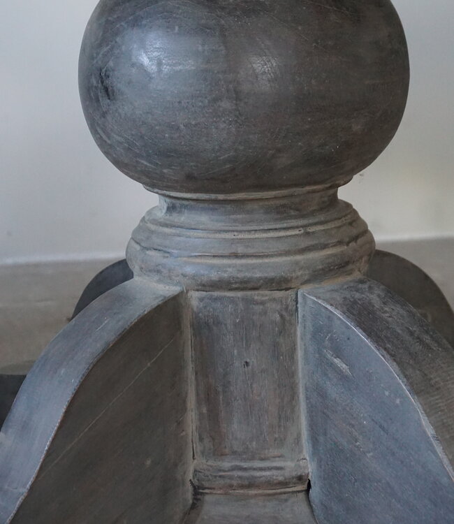 Rene Houtman Eetkamertafel | Rond | Vergrijsd | H79 x D150 cm