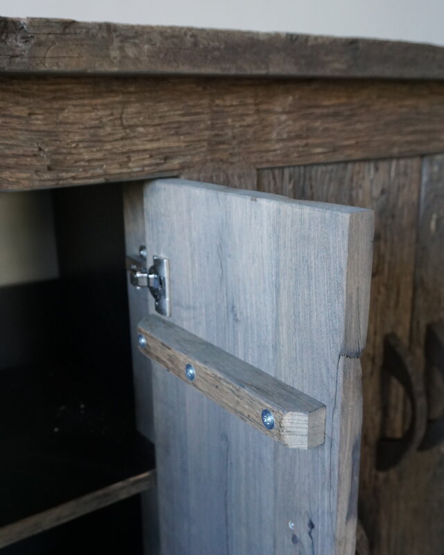Rene Houtman Dressoir Old Farm | Oud Eiken Geborsteld | Kies Maat