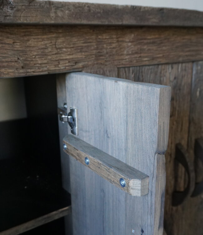 Rene Houtman Dressoir Old Farm | Oud Eiken Geborsteld | Kies Maat