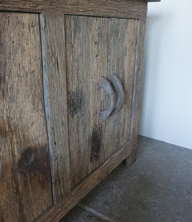 Rene Houtman Dressoir Old Farm | Oud Eiken Geborsteld | Kies Maat