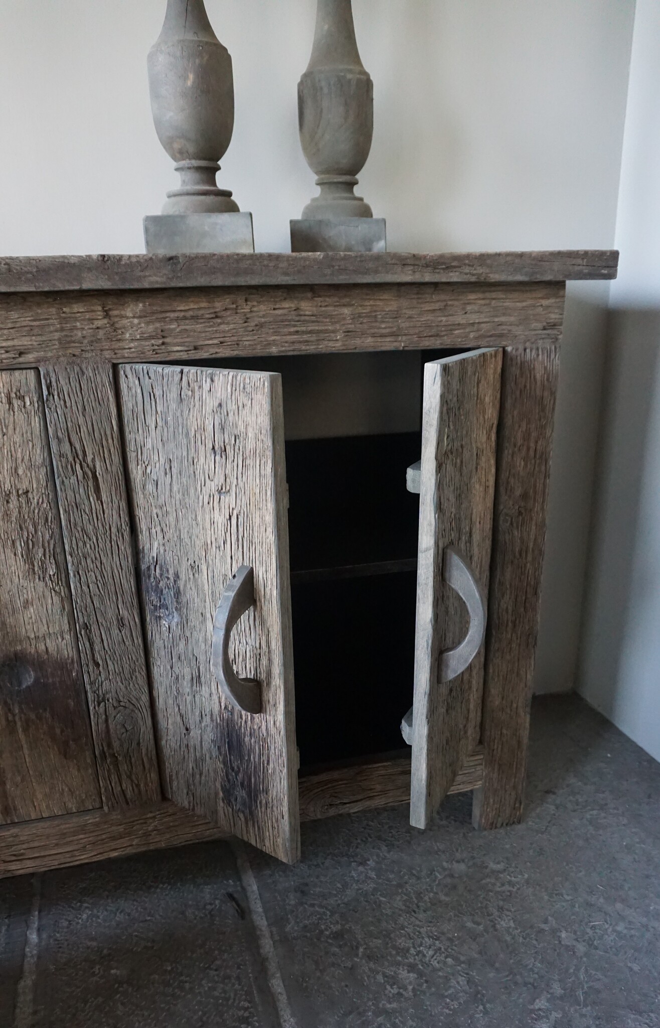 Rene Houtman Dressoir Old Farm | Oud Eiken Geborsteld | Kies Maat
