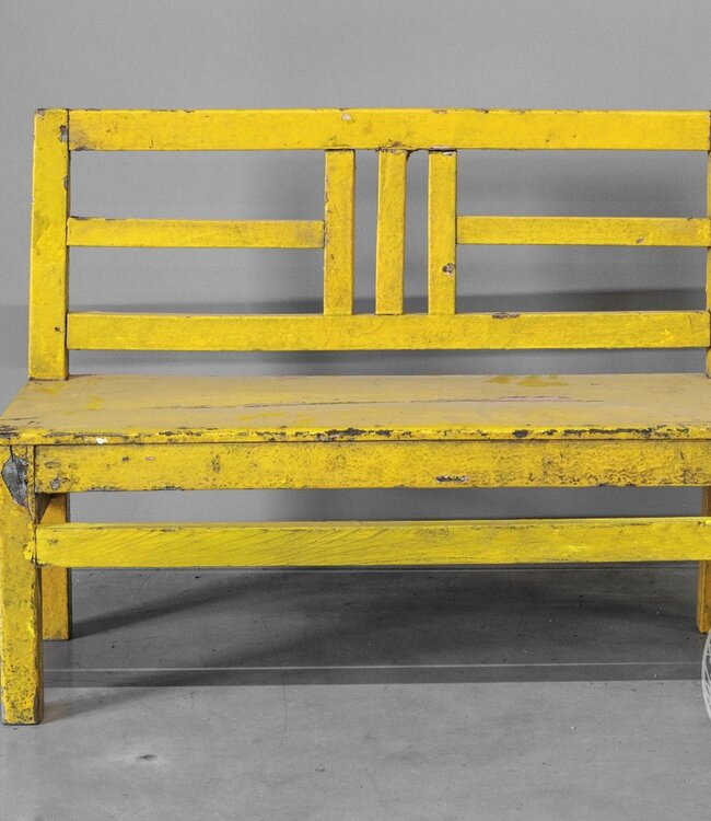 Be-Uniq Origineel Oud Schoolbankje | Geel | H58xB78xD30 cm