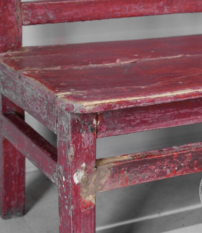 Be-Uniq Origineel Oud Schoolbankje | Rood | H58xB78xD30 cm