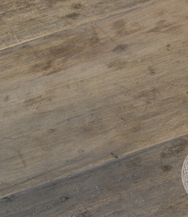 Be-Uniq Oude Bijzettafel | China | H48xB69xD65 cm