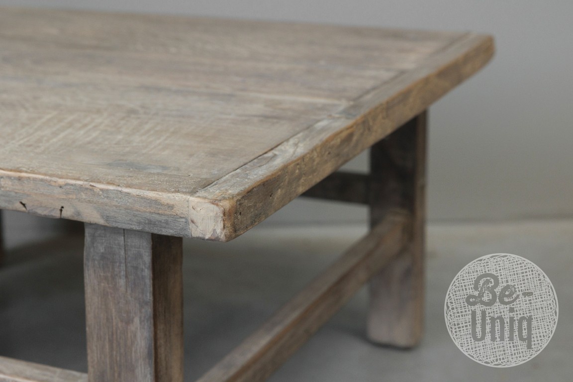 Be-Uniq Oude Bijzettafel | China | H36xB78xD58 cm
