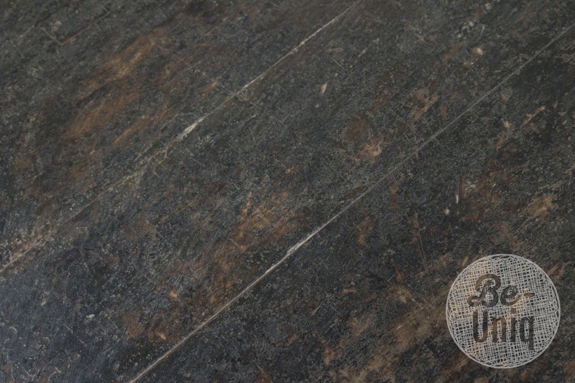 Be-Uniq Oude Bijzettafel | China | H51xB60xD60 cm