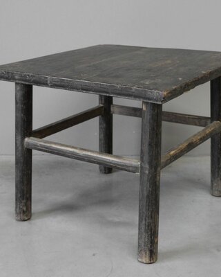 Be-Uniq Oude Bijzettafel | China | H51xB60xD60 cm