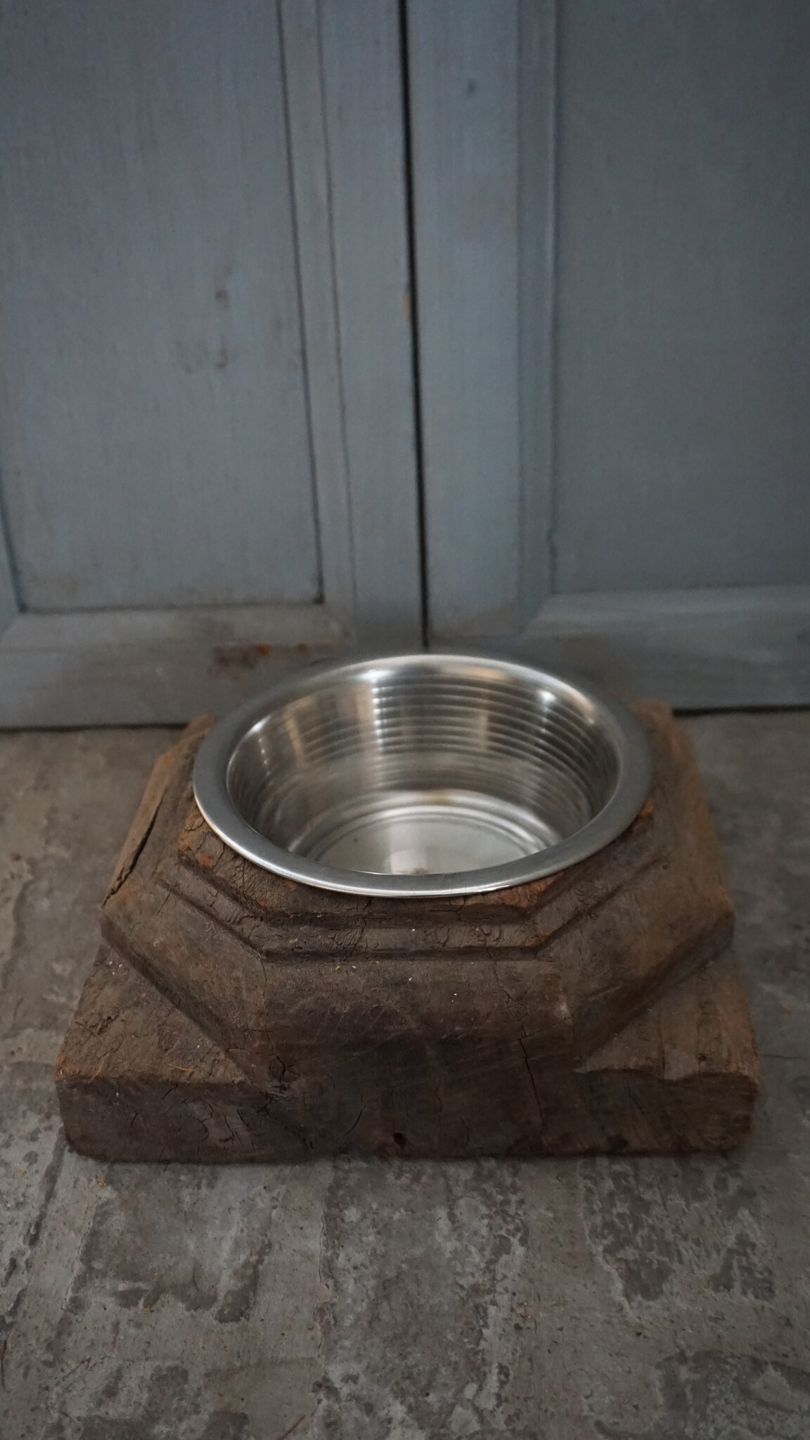 Rene Houtman Voerbak | Oud Indische Poer | H10 x D20 cm