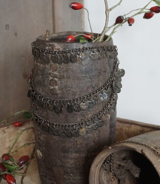 Rene Houtman Nepalese Kruik Met Ketting | H30 x D14 cm Rene Houtman Nepalese Kruik Met Ketting | H30 x D14 cm