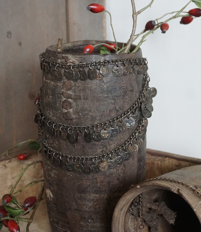 Rene Houtman Nepalese Kruik Met Ketting | H30 x D14 cm