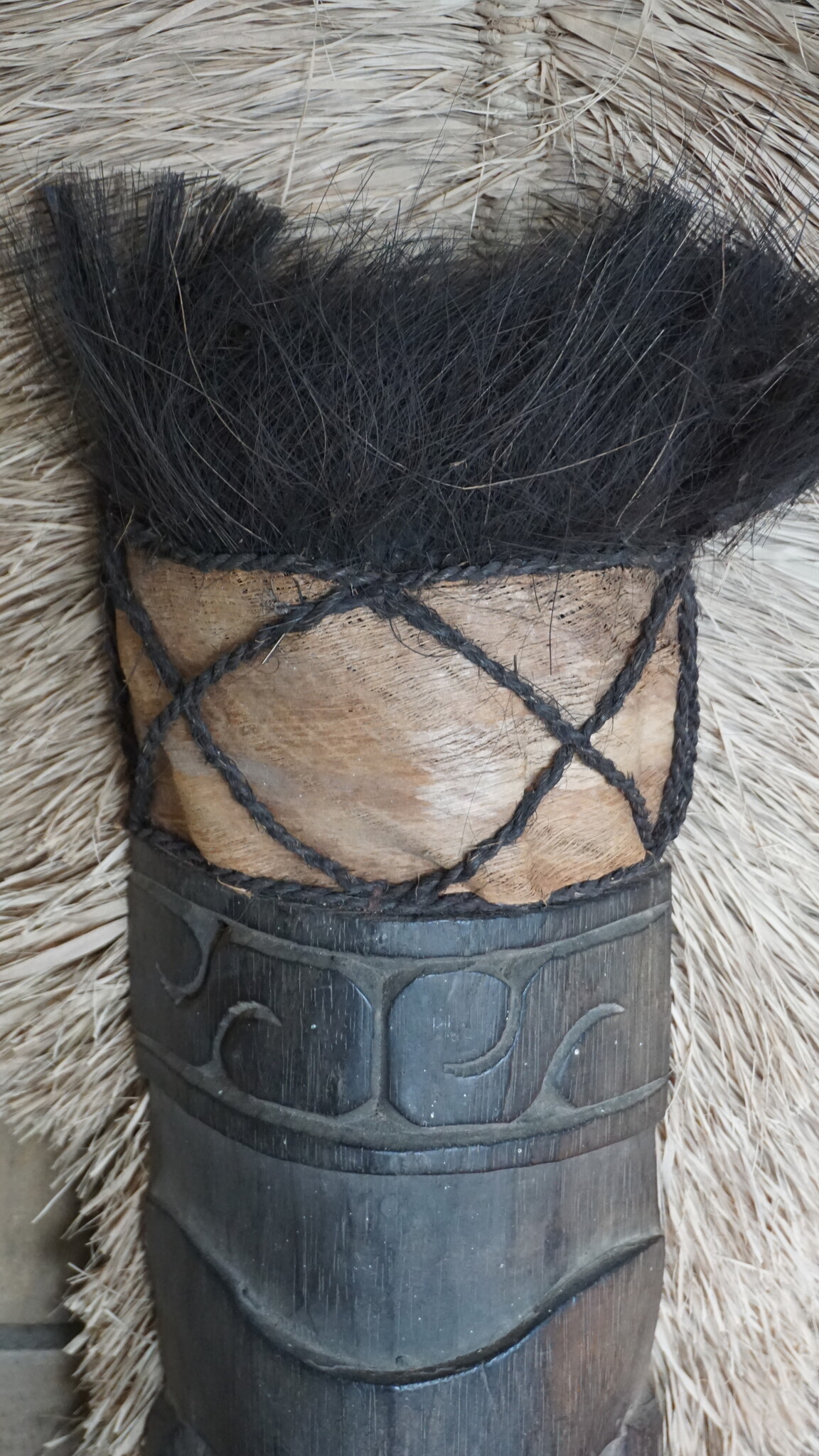 Rene Houtman Houten Tribal Masker | Indonesisch | H106 x B17 cm