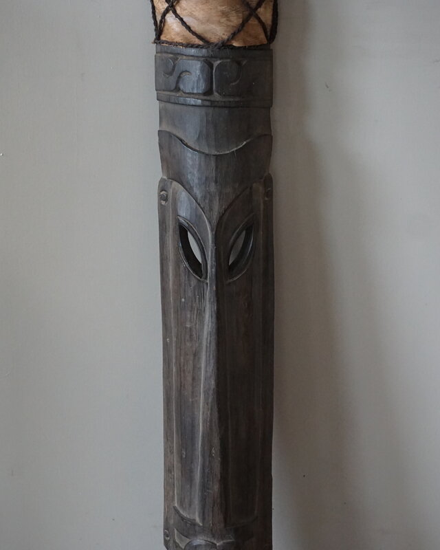 Rene Houtman Houten Tribal Masker | Indonesisch | H106 x B17 cm