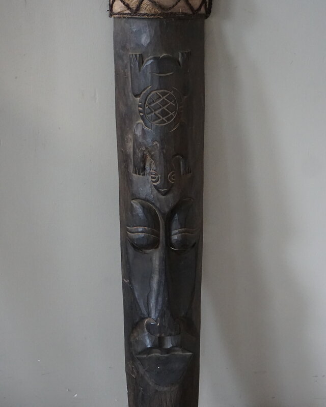 Rene Houtman Houten Tribal Masker | Indonesisch | H108 x B16 cm