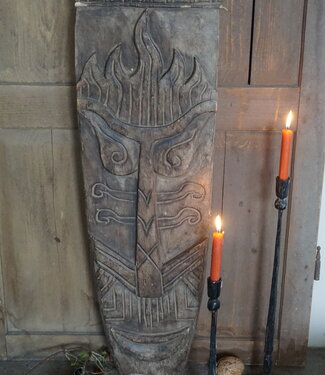 Rene Houtman Houten Tribal Masker | Indonesisch | H103 x B30 cm Rene Houtman Houten Tribal Masker | Indonesisch | H103 x B30 cm