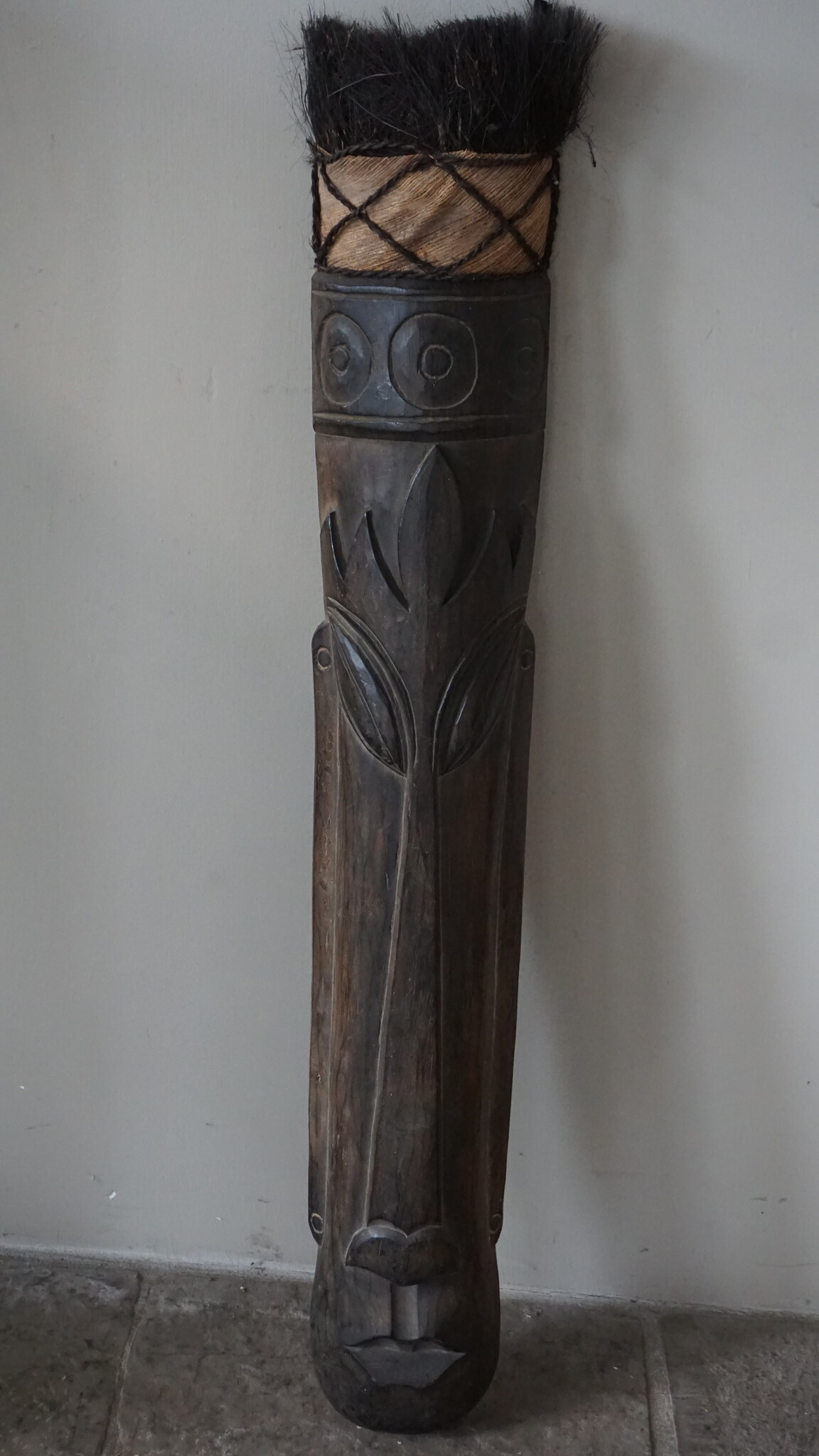 Rene Houtman Houten Tribal Masker | Indonesisch| H108 x B16 cm