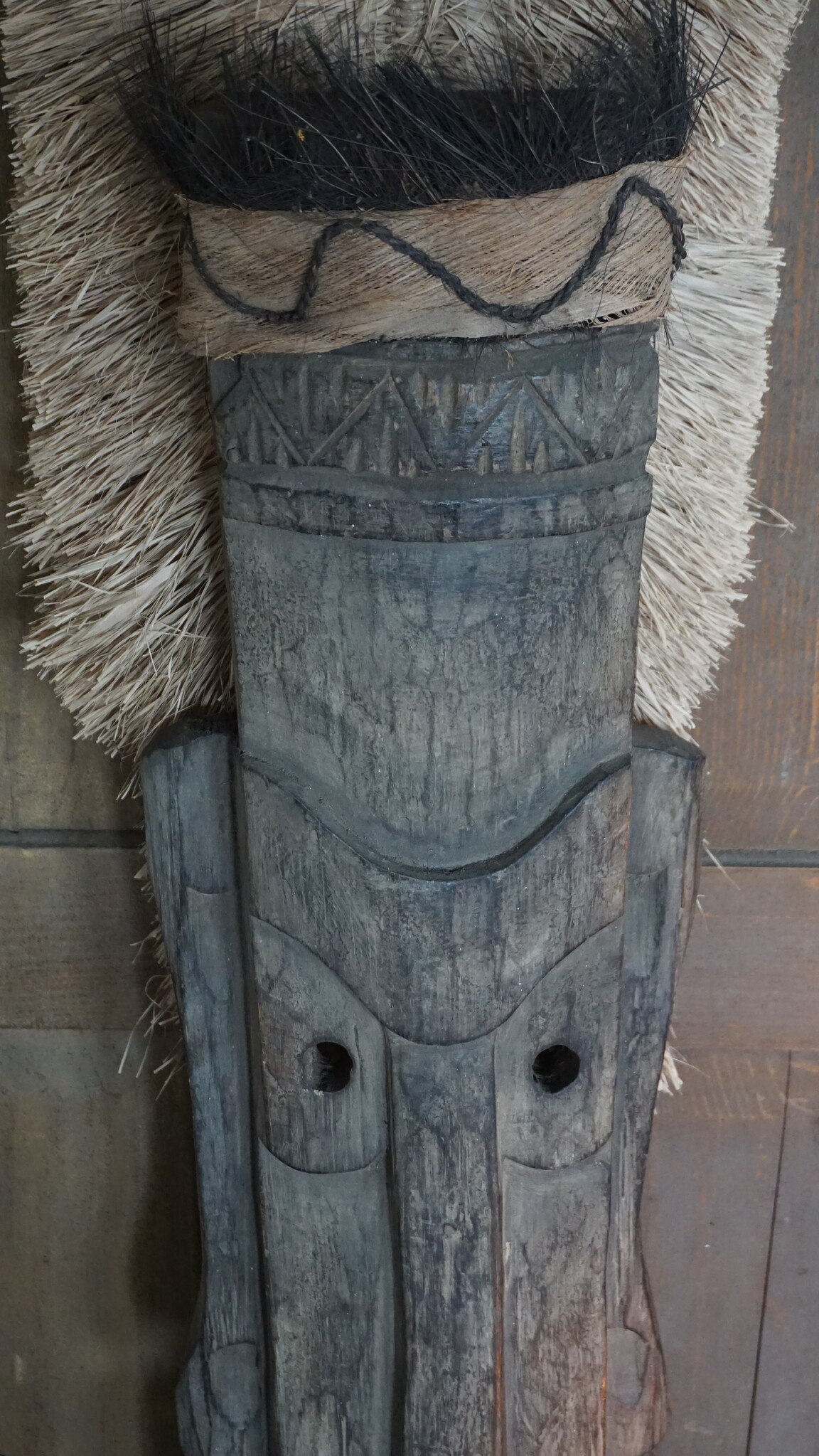 Rene Houtman Houten Tribal Masker | Indonesisch | H106 x B22 cm