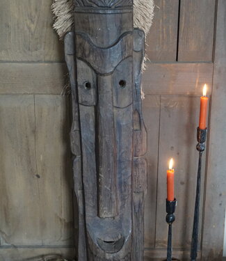 Rene Houtman Houten Tribal Masker | Indonesisch | H108 x B21 cm Rene Houtman Houten Tribal Masker | Indonesisch | H108 x B21 cm