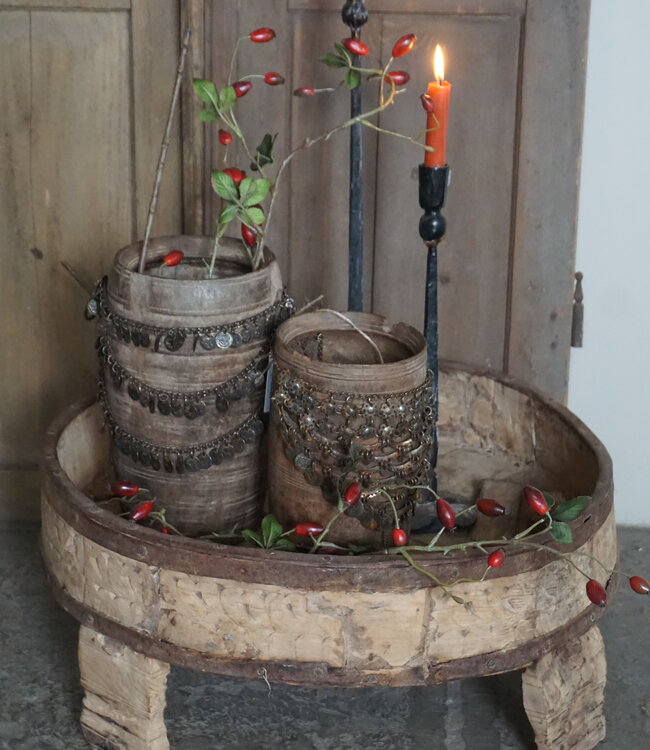 Rene Houtman Chakki Tafeltje XL | Oud Hout | H23 x D55 cm