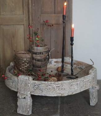 Rene Houtman Chakki Tafeltje XXL | Oud Hout | H28 x D75 cm Rene Houtman Chakki Tafeltje XXL | Oud Hout | H28 x D75 cm