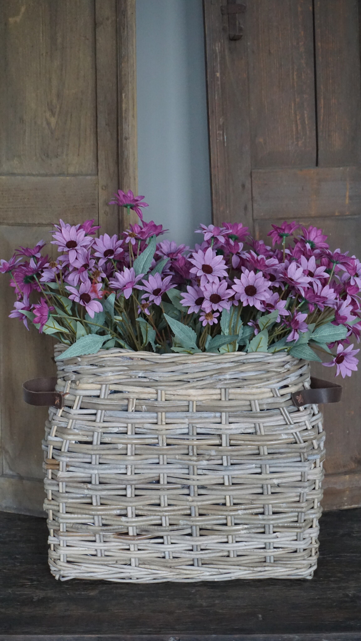 Rene Houtman Vensterbank Mand | Rotan | Medium | H40 x B45 x D17 cm