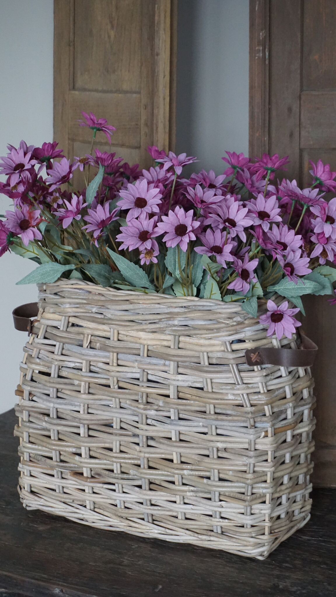 Rene Houtman Vensterbank Mand | Rotan | Medium | H40 x B45 x D17 cm