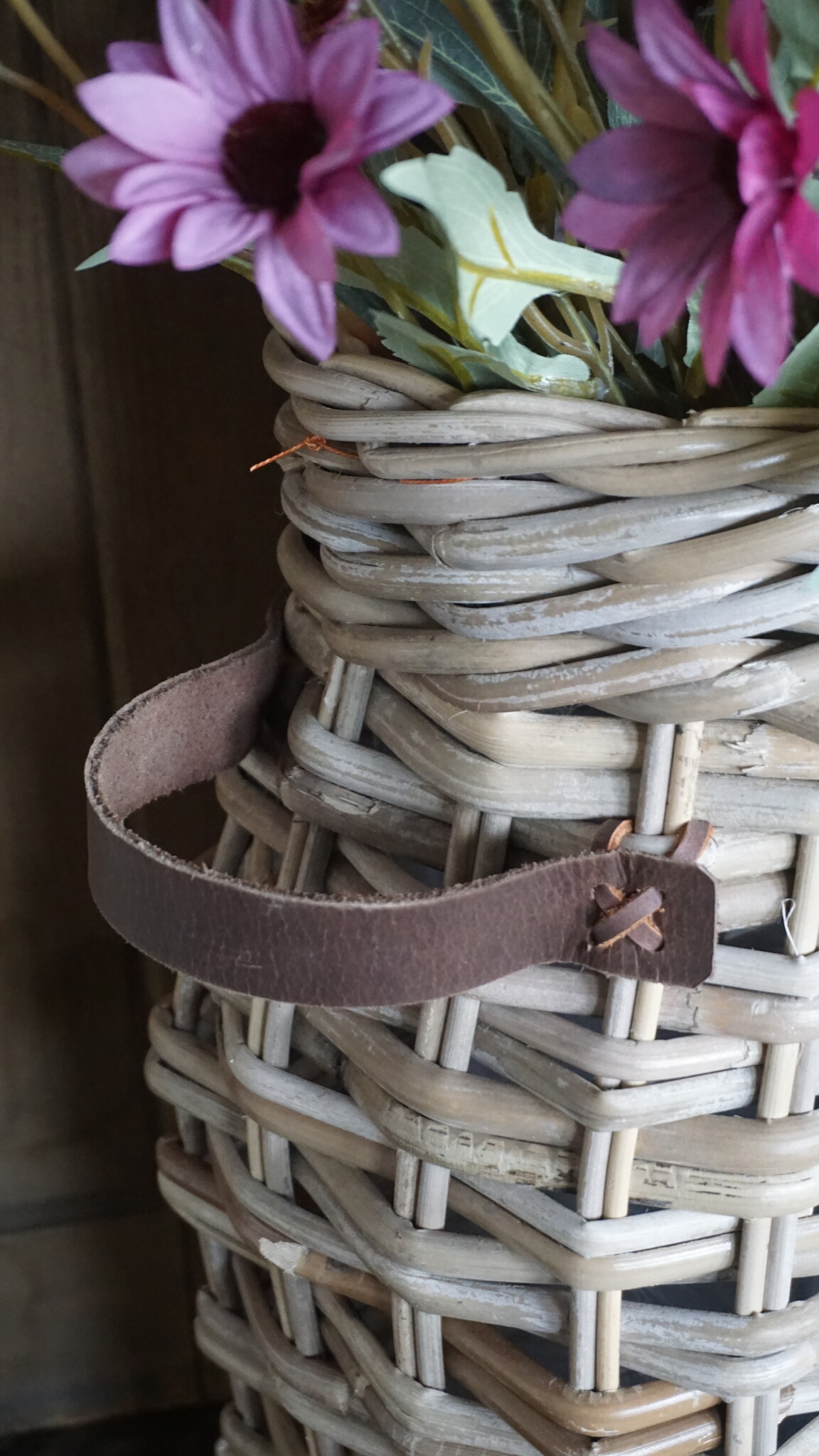 Rene Houtman Vensterbank Mand | Rotan | Medium | H40 x B45 x D17 cm